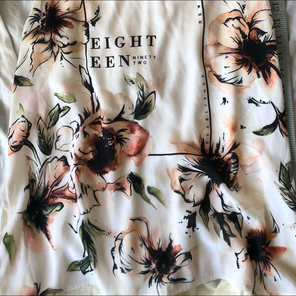 4/$20 🍄 Medium A&F tunic length sleeveless blouse